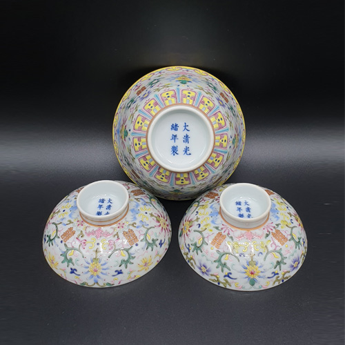 清光绪粉彩双喜缠枝花卉盖碗 【藏品之七】